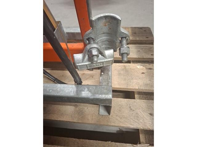 Steigerlier met zwenkarm 230v ~ imer, tr225 nf, bouwjaar 2015 - afbeelding 2 van  11