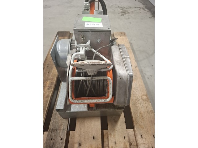 Steigerlier met zwenkarm 230v ~ imer, tr225 nf, bouwjaar 2015 - afbeelding 3 van  11