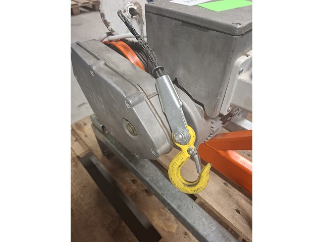 Steigerlier met zwenkarm 230v ~ imer, tr225 nf, bouwjaar 2015 - afbeelding 11 van  11