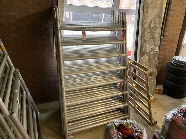 Steigerstaanders (13x) - afbeelding 1 van  2