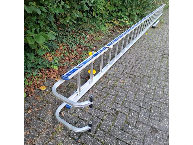 Steigertrap tubesca - afbeelding 1 van  8