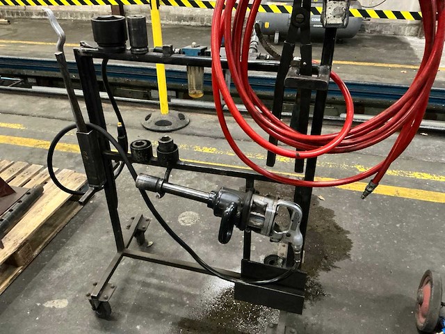 Steiner1235q(l) pneumatische slagmoersleutel met kar - afbeelding 1 van  6