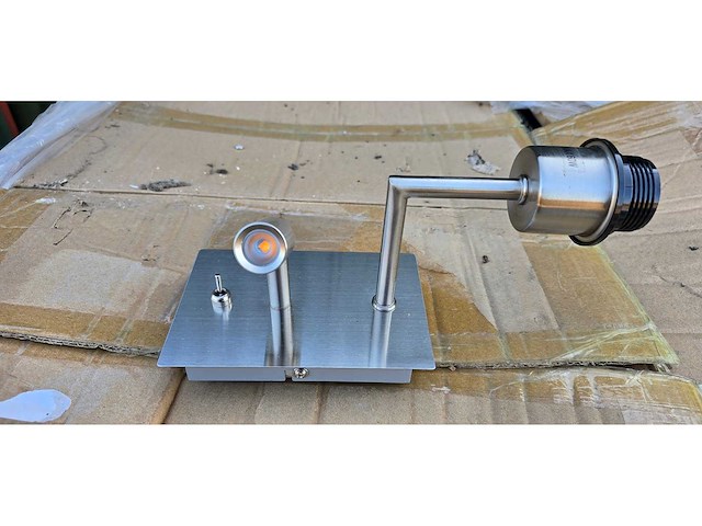 Steinhauer - project bed 2423st - wall lamp (240x) - afbeelding 1 van  2