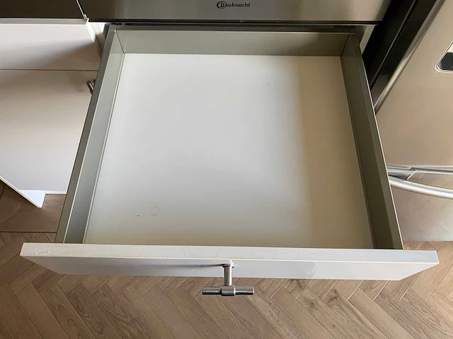 Steinhaus - keuken met apparatuur - afbeelding 5 van  39