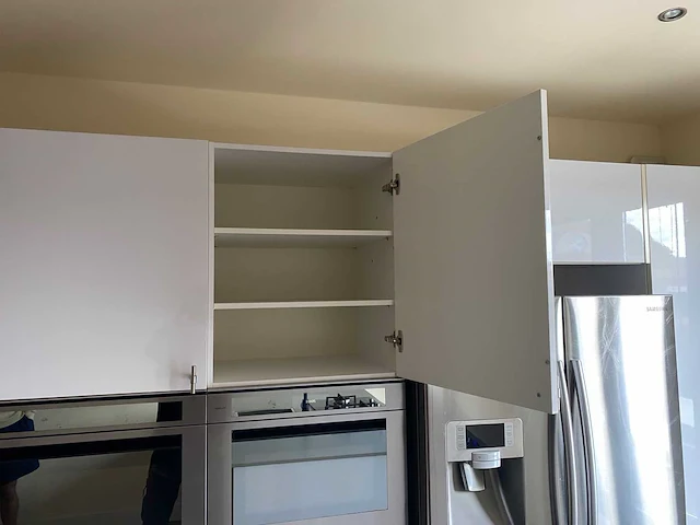 Steinhaus - keuken met apparatuur - afbeelding 35 van  39