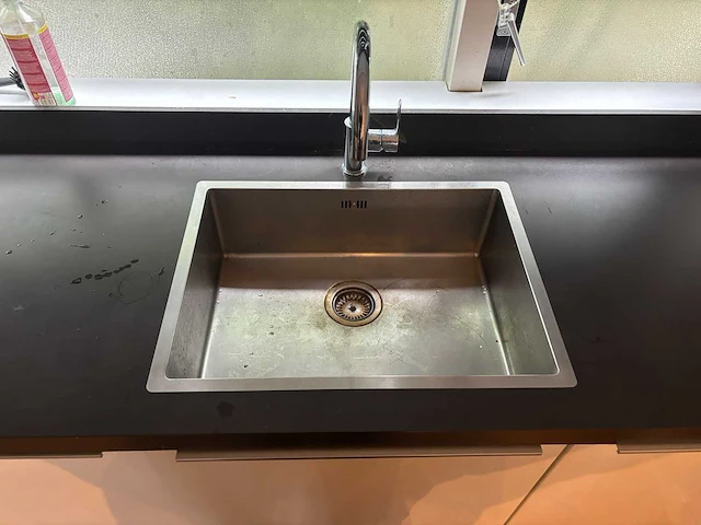 Steinhaus - keuken met apparatuur - afbeelding 21 van  30