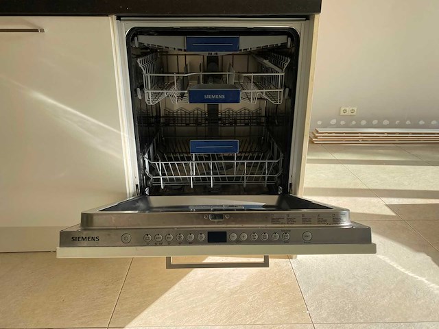 Steinhaus - keuken met apparatuur - afbeelding 15 van  37