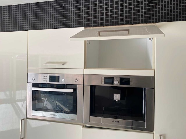 Steinhaus - keuken met apparatuur - afbeelding 25 van  37