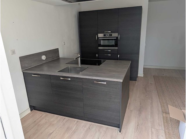 Steinhaus - keuken met apparatuur - afbeelding 1 van  24