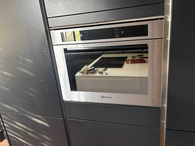 Steinhaus - keuken met bauknecht apparatuur - afbeelding 15 van  32