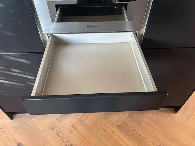 Steinhaus - keuken met bauknecht apparatuur - afbeelding 18 van  32
