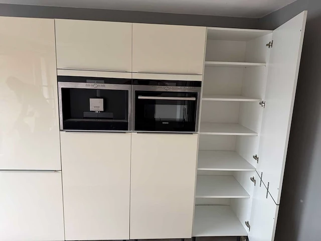 Steinhaus - keuken met novy / siemens apparatuur - afbeelding 25 van  31