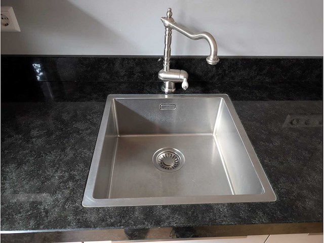 Steinhaus - keuken met novy/bauknecht apparatuur - afbeelding 5 van  29