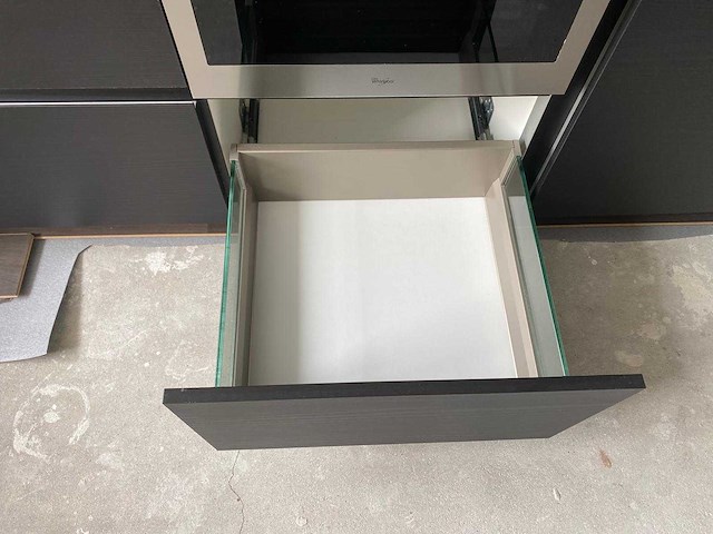 Steinhaus keuken met whirlpool apparatuur - afbeelding 4 van  23