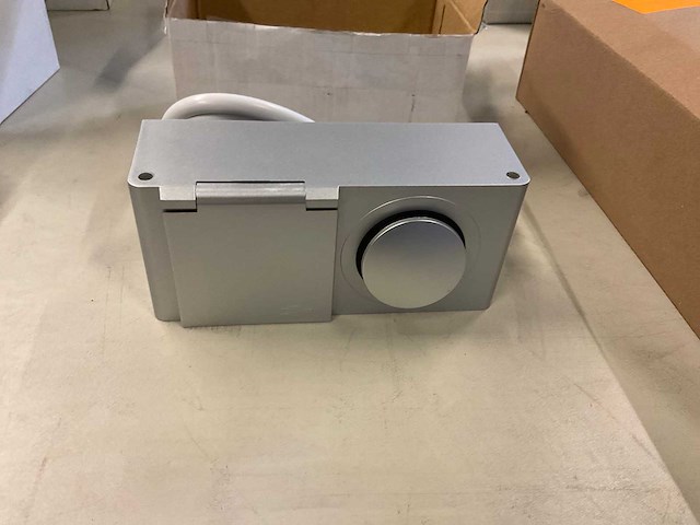 Stekkerdoos opbouw kombibox g - afbeelding 1 van  3