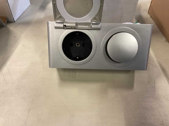 Stekkerdoos opbouw kombibox g - afbeelding 2 van  3