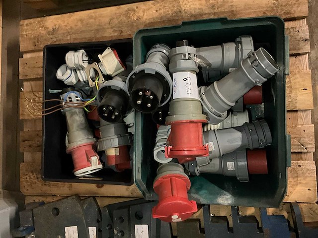 Stekkers 380 volt - afbeelding 1 van  4