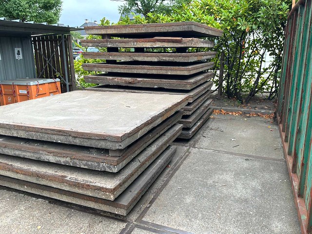 Stelcon platen/betonplaten 2x2 m1 13x - afbeelding 4 van  6