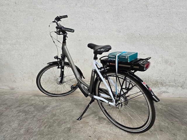 Stella - livorno - elektrische fiets - met oplader 1356 - afbeelding 6 van  8