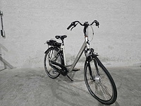 Stella - livorno - elektrische fiets - afbeelding 4 van  8