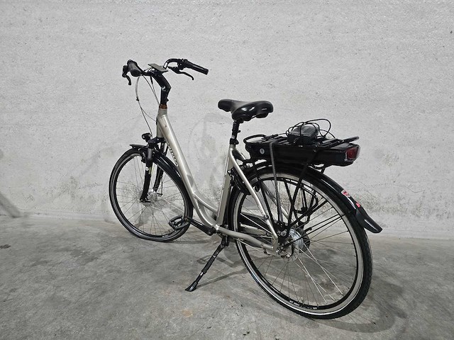 Stella - livorno - elektrische fiets - afbeelding 6 van  8