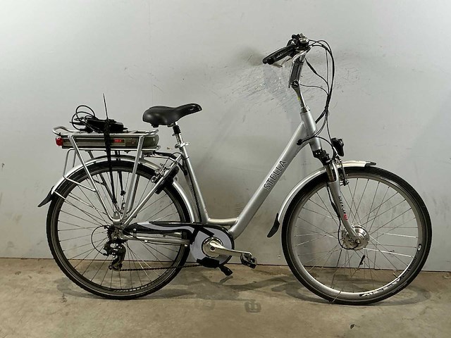 Stella albatros elektrische damesfiets - afbeelding 1 van  10