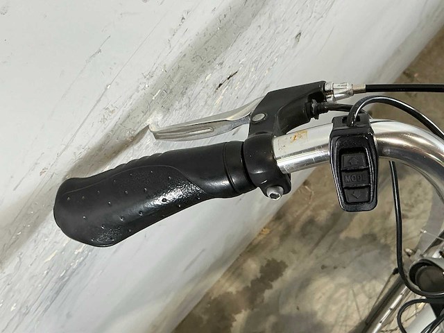 Stella albatros elektrische damesfiets - afbeelding 8 van  10