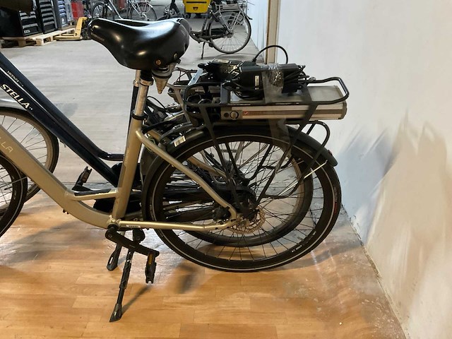 Stella elektrische fiets (2x) - afbeelding 8 van  13