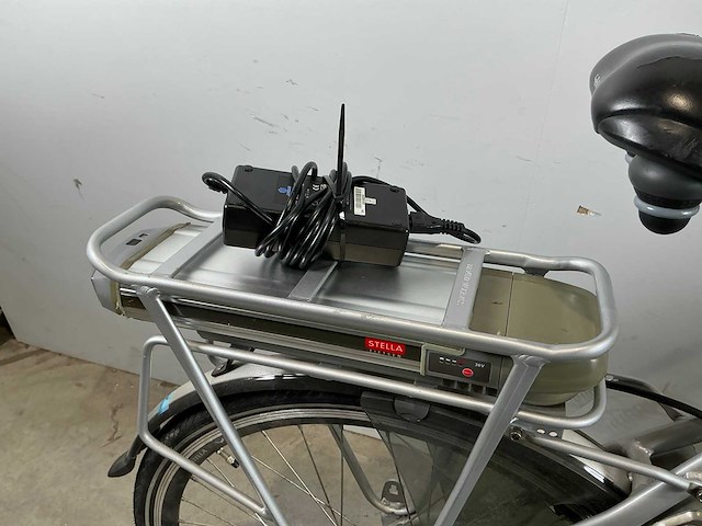 Stella modena mpf elektrische damesfiets - afbeelding 7 van  10