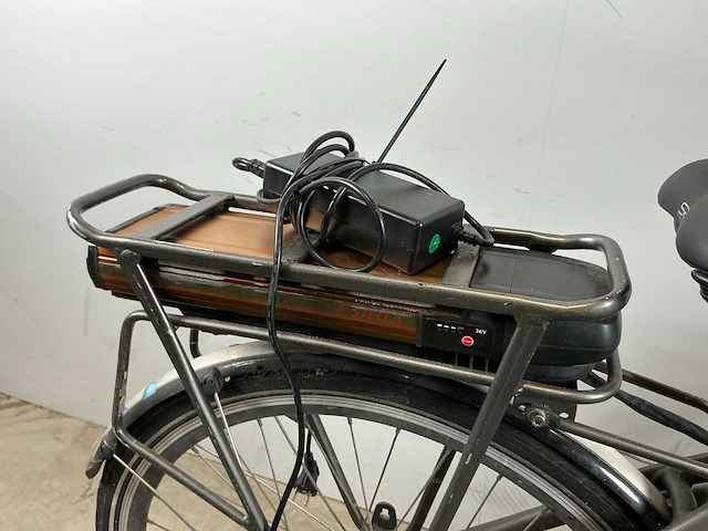 Stella modena royale elektrische damesfiets - afbeelding 7 van  10