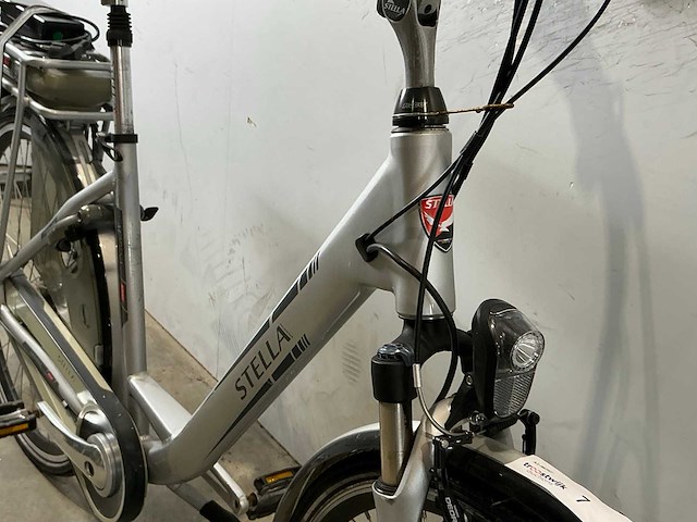 Stella modena royale elektrische damesfiets - afbeelding 2 van  10