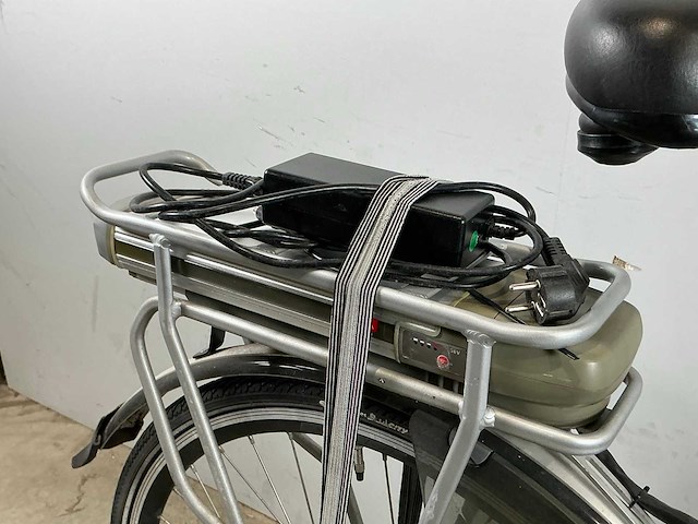 Stella modena royale elektrische damesfiets - afbeelding 7 van  10