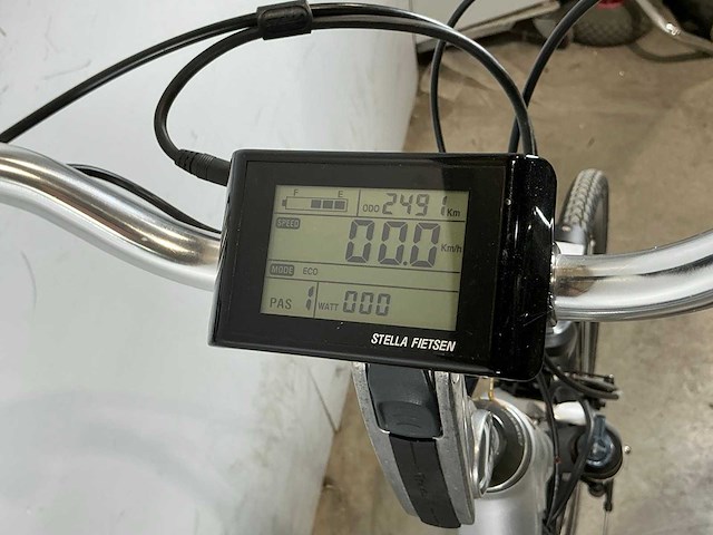 Stella modena royale elektrische damesfiets - afbeelding 9 van  10