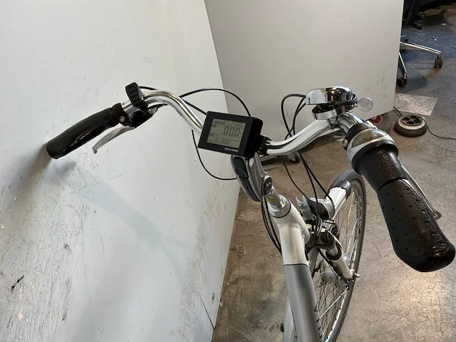 Stella verona elektrische damesfiets - afbeelding 9 van  10