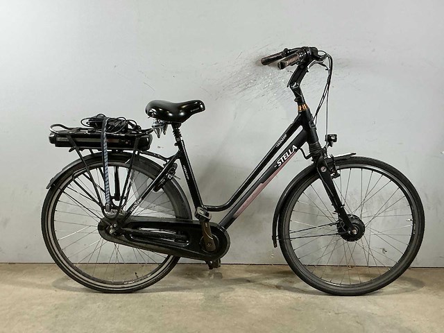 Stella vicenza nero superior elektrische damesfiets - afbeelding 1 van  7