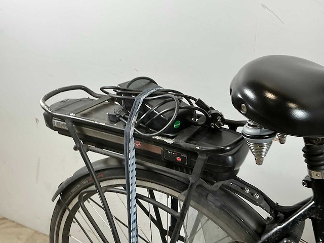 Stella vicenza nero superior elektrische damesfiets - afbeelding 5 van  7