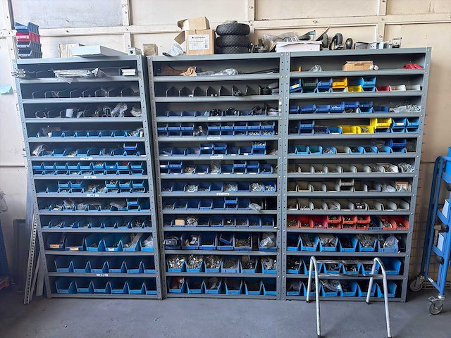 Stelling bevestigingsmaterialen (inclusief stelling) - afbeelding 1 van  13