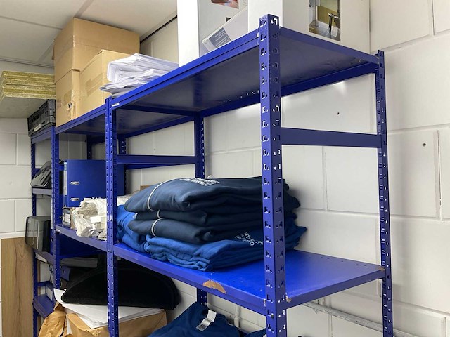 Stelling: inhoud inbegrepen - afbeelding 1 van  16