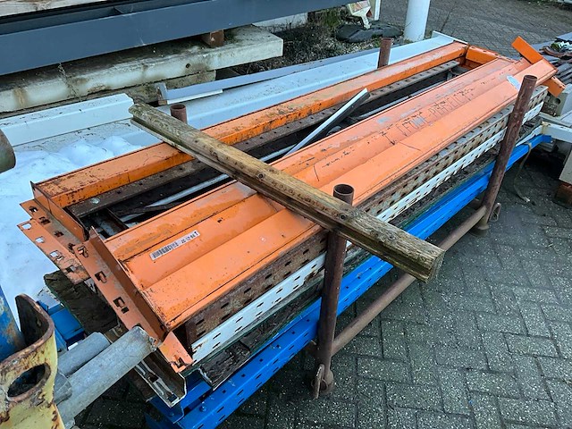 Stelling materiaal - afbeelding 2 van  5