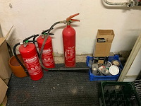 Stelling met diverse horeca benodigdheden (2x) - afbeelding 3 van  20