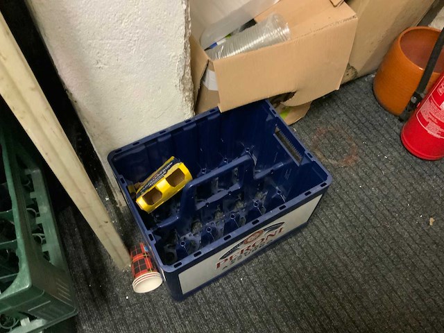 Stelling met diverse horeca benodigdheden (2x) - afbeelding 4 van  20