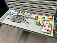 Stelling met elektromateriaal - afbeelding 16 van  32