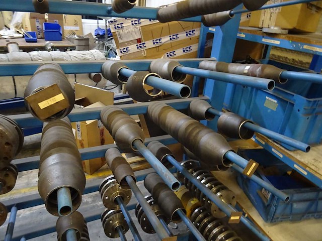 Stelling met flensen en lasfittingen - afbeelding 2 van  13