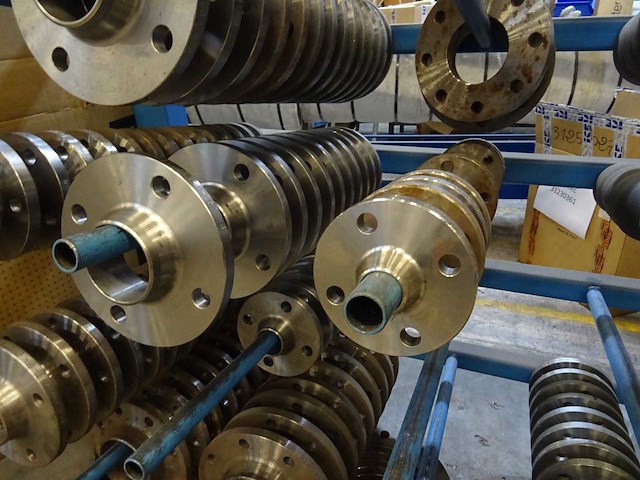 Stelling met flensen en lasfittingen - afbeelding 12 van  13