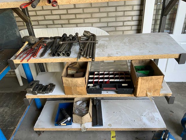 Stelling met inhoud - afbeelding 1 van  1