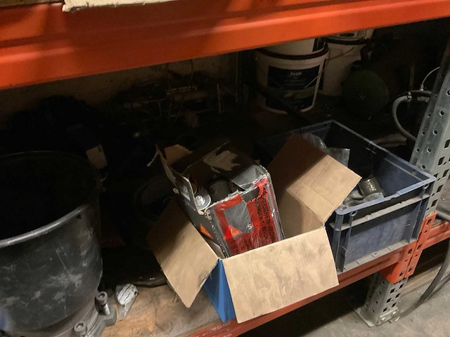 Stelling met inhoud - afbeelding 28 van  68