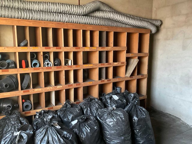 Stelling met inhoud - afbeelding 63 van  68