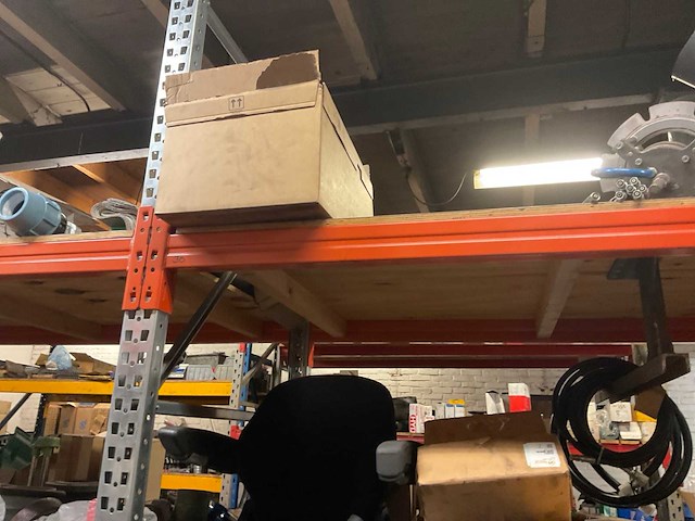 Stelling met inhoud - afbeelding 25 van  91