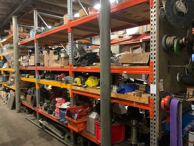 Stelling met inhoud - afbeelding 34 van  91