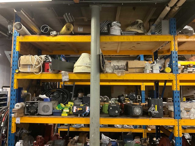 Stelling met inhoud - afbeelding 90 van  91